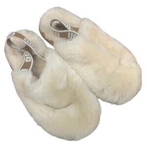 UGG Fluff Yeah Clog Beige SZ 13 Kids